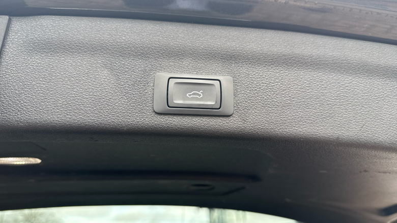 Audi A6 Allroad 50 TDI Quattro Sport 5dr Tip Auto Diesel Estate